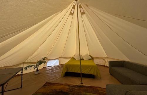 Los Angeles County Otro | New Yurt City
