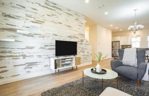 Newark Apartamento | Newark 4br w balcony close to restaurants mall SFO-1592