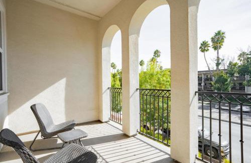 Newark Apartamento | Newark 4br w balcony close to restaurants mall SFO-1592