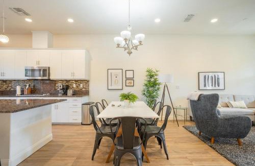 Newark Apartamento | Newark 4br w balcony close to restaurants mall SFO-1592