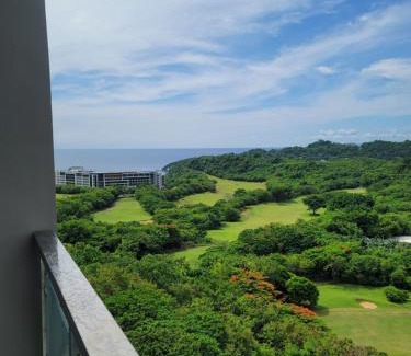 Yapak Apartamento | Newcoast Boracay Top Floor View