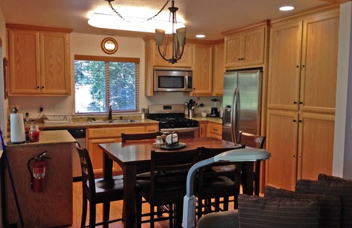 Yosemite West Casa | * NUEVA Yosemite Inverness House * con aire central y calor dentro del parque Yosemite