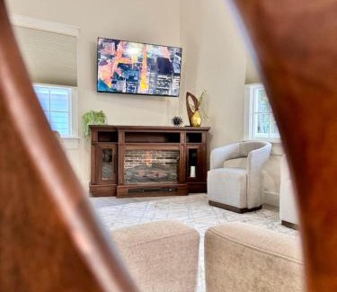Historic District Casa | Newest Cottage Downtown. Pet Yes