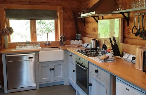 Ulverston Cabina | Newland Valley Log Cabins