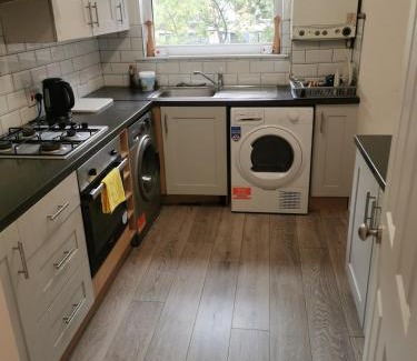 South Harrow Apartamento | Newly amazing refurbished two bedroom apartment
