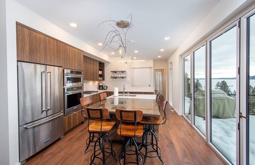 Whitefish Casa | Newly Built 2022 Modern Whitefish Lake Residence with Exclusive Hot Tub and