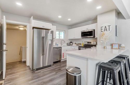 Central Colorado Springs Casa | Newly Built 3BD Retreat w Mtn Views & Game Room