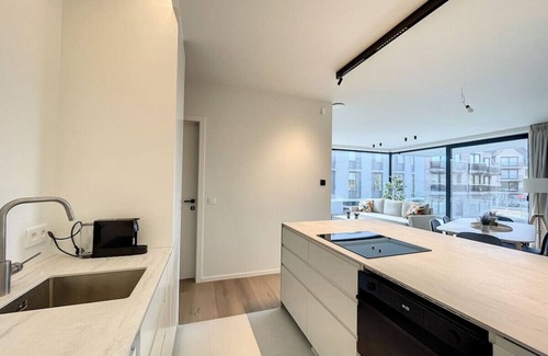 Duinbergen Apartamento | Newly built apartment near beach