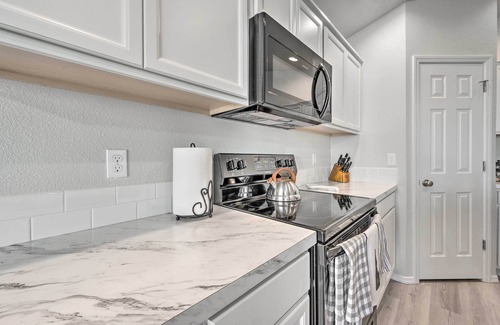 Caldwell Casa | Newly Built Caldwell Home w/ Yard, Near Downtown!