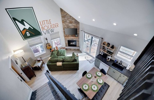 Jim Thorpe Cabina | NEWLY BUILT Charming Cabin Mountain Retreat in the Pocono Mountains Jim Thorpe, PA