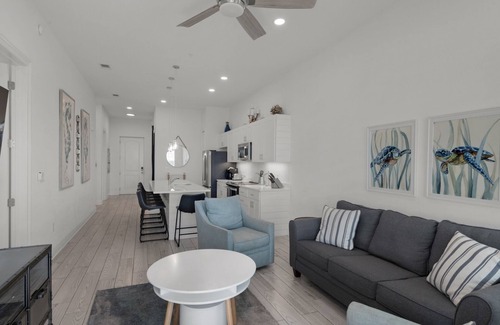 Gulf Place Condominio | Newly Built Condo w/ 3 Pools & Steps to Beach + Free Attraction Tickets!