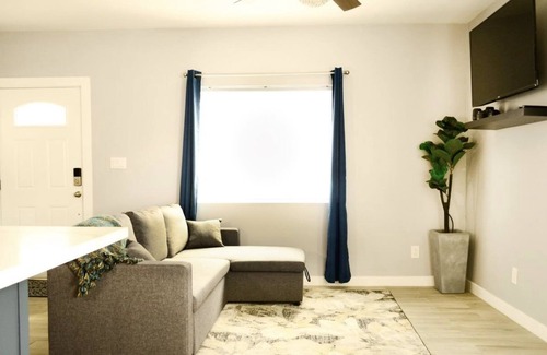 Paramount Casa | Newly built detached guesthouse