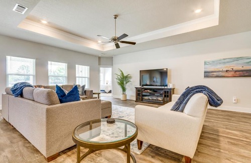 Gulf Breeze Casa | Newly Built Gulf Coast Getaway Near Pensacola!