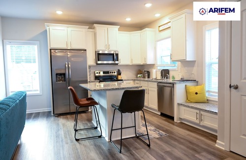 Church Street Casa | Newly built home 7-10 min from Atlanta Airport, convenience&comfort in mind