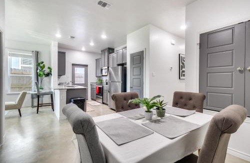 Temple Casa | Newly Built Home Close to Parks and Dining!
