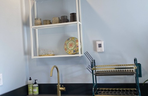 Richmond Casa | Newly built home, steps to Hawthorne Blvd shops and restaurants!