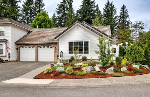 Maple Valley Casa | Newly Built Maple Valley Vacation Rental with Patio!