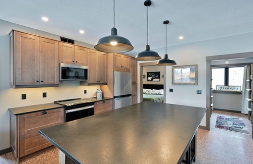 Gordon Cabina | Newly built one level 3 bed/2 bath with acres of wooded privacy. Pets Welcome!