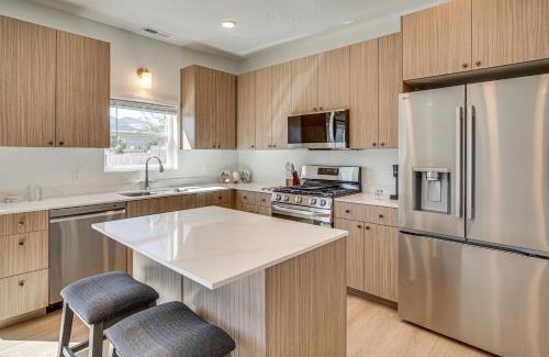 Parowan Casa | Newly Built, Pets Welcome Scenic Parowan Escape!