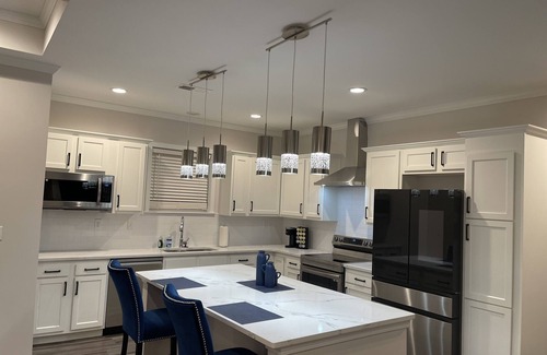 Otterbien Home Casa | Newly built sanctuary! Come make yourself at home!