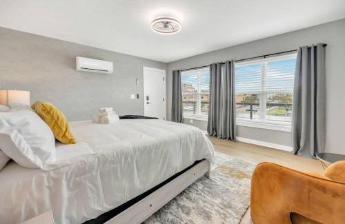 Jacksonville Beach Casa | NEWLY BUILT SMV Oceanview Terrace House