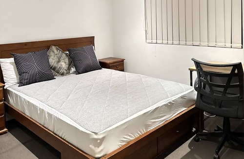 Queens Park Casa | Newly built spacious and full furnished house in Queens Park-closer to Perth