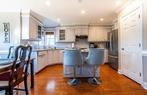 Oakland Casa | Newly Constructed Home near Shaw AFB