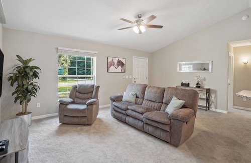 Candler Casa | Newly Constructed Ocala Home with Screened Porch!