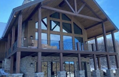 Chester Casa | Newly constructed river retreat. Fly fishing in summer, snowmobiling in winter.