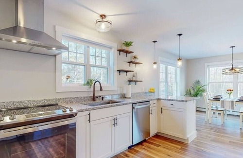 Gorham Apartamento | Newly Constructed Two-Bedroom Near Portland