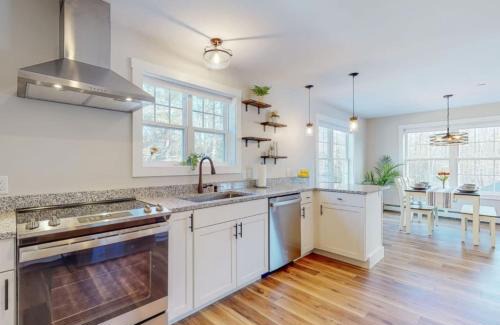 Gorham Apartamento | Newly Constructed Two-BR Retreat Near Portland