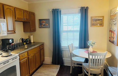 West Orange Casa | Newly furnished 1-bedroom apartment within a historic estate
