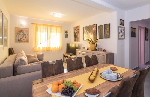 Liznjan Apartamento | Apartamento recién amueblado en Ližnjan a 5 minutos a pie de la playa