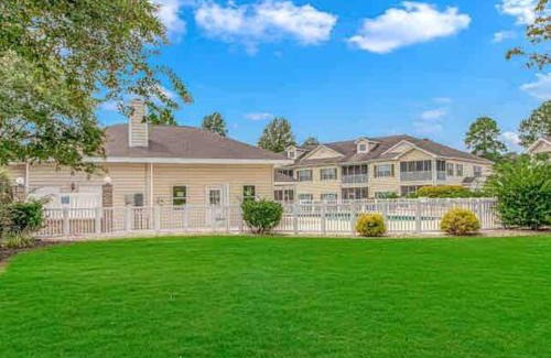 Red Hill Casa | Newly Listed - A Golfer's Paradise - Legends Golf