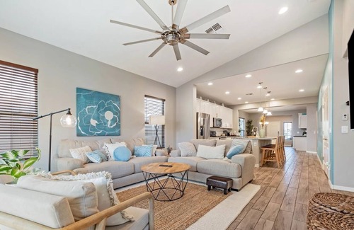 Buckeye Casa | Newly listed! Beautiful modern Home with hot tub