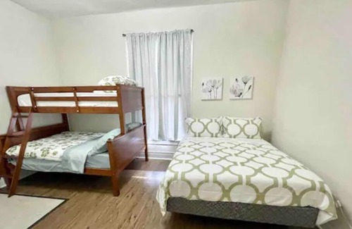 Franklin Casa | Newly Listed Home in Franklin, Sleeps 7!