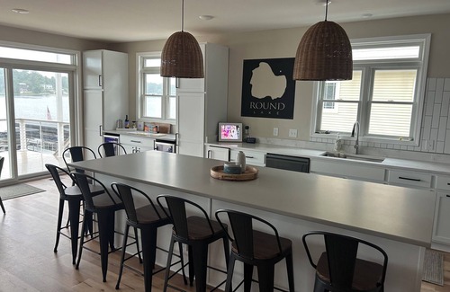 Sister Lakes Casa | Newly Listed! New Construction - Beautiful Lake House on All Sports Round Lake