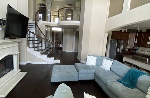 Houston Casa | Newly Listed Oasis