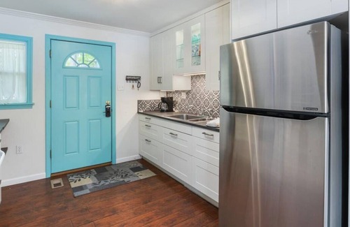 Gravois Mills Casa | Newly Listed! Rustic Waters-edge Retreat