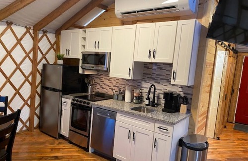 Logan Cabina | Newly Listed Yurt in Hocking County