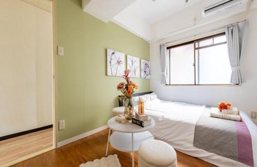 Nishi Apartamento | Newly opened Hotel 3 京セラドーム徒歩10分 道頓堀 関西空港 大阪城 海遊館直行 USJ1回乗換 出張 Family friendly Free parking 15 minutes by car to USJ