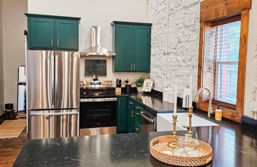 Farmington Apartamento | Newly opened stay close to UA!
