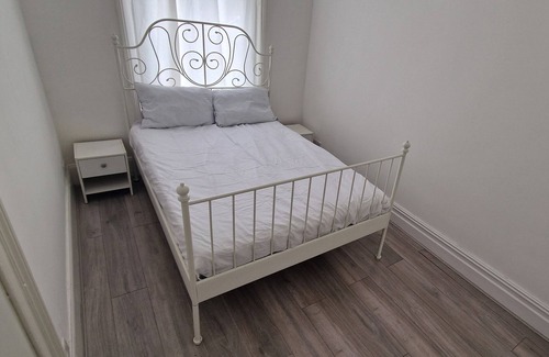 Addiscombe Apartamento | Newly Refurbished 1 Bedroom flat