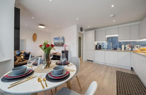 Whittington Apartamento | Newly Refurbished 2 Bed Flat