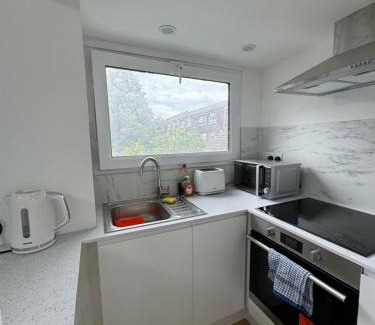 Custom House Apartamento | Newly Refurbished 2BD Flat Close to ExCel London