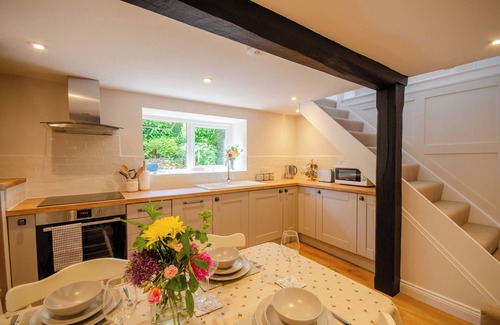 Skipton Cabaña | Newly refurbished accommodation in picturesque Yorkshire village.
