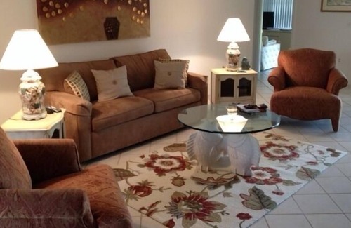 Braden River Villa | Recientemente reformado espaciosa villa en Golf Pointe at Palm Aire, Sarasota