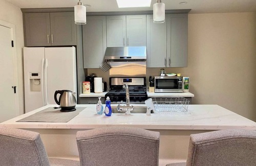 West San Jose Casa | Newly remodel & convenient 4 bd/4ba at nice and quiet neighborhood in San Jose