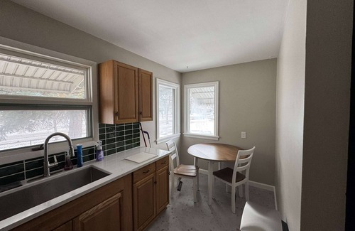 Great Falls Casa | Newly remodeled 2-bedroom house with WiFi, conveniently located in Great Falls