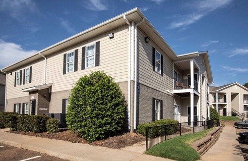 Oxford Condominio | Newly remodeled 2-bedroom condo in Oxford!